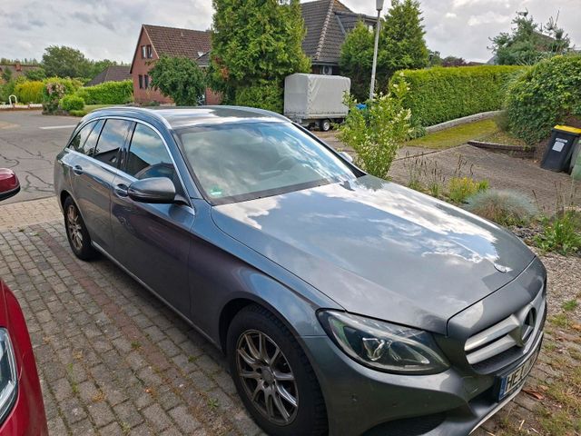 MERCEDES-BENZ Mercedes C 220 Diesel