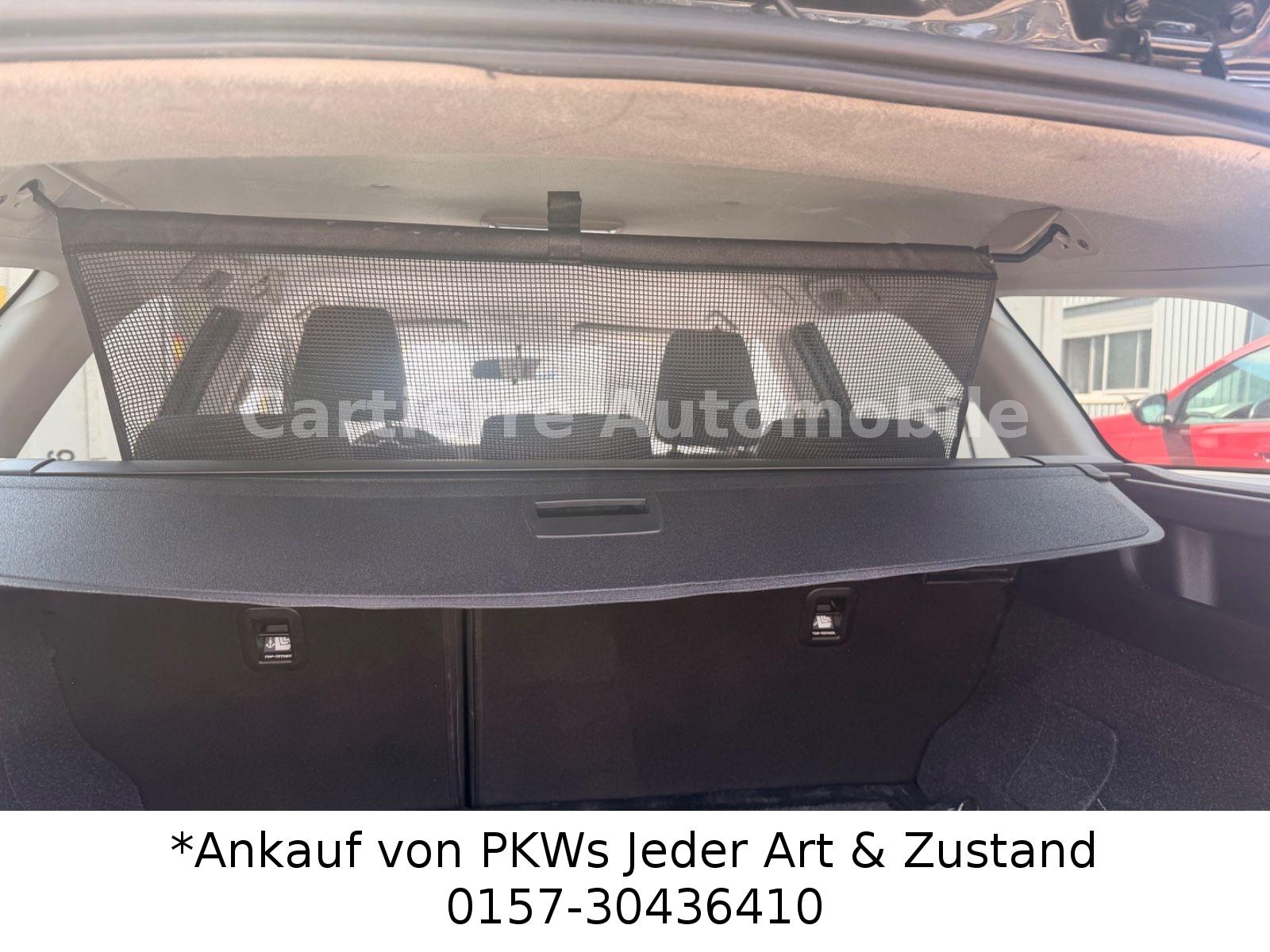 Toyota Auris 2015 — photo 12