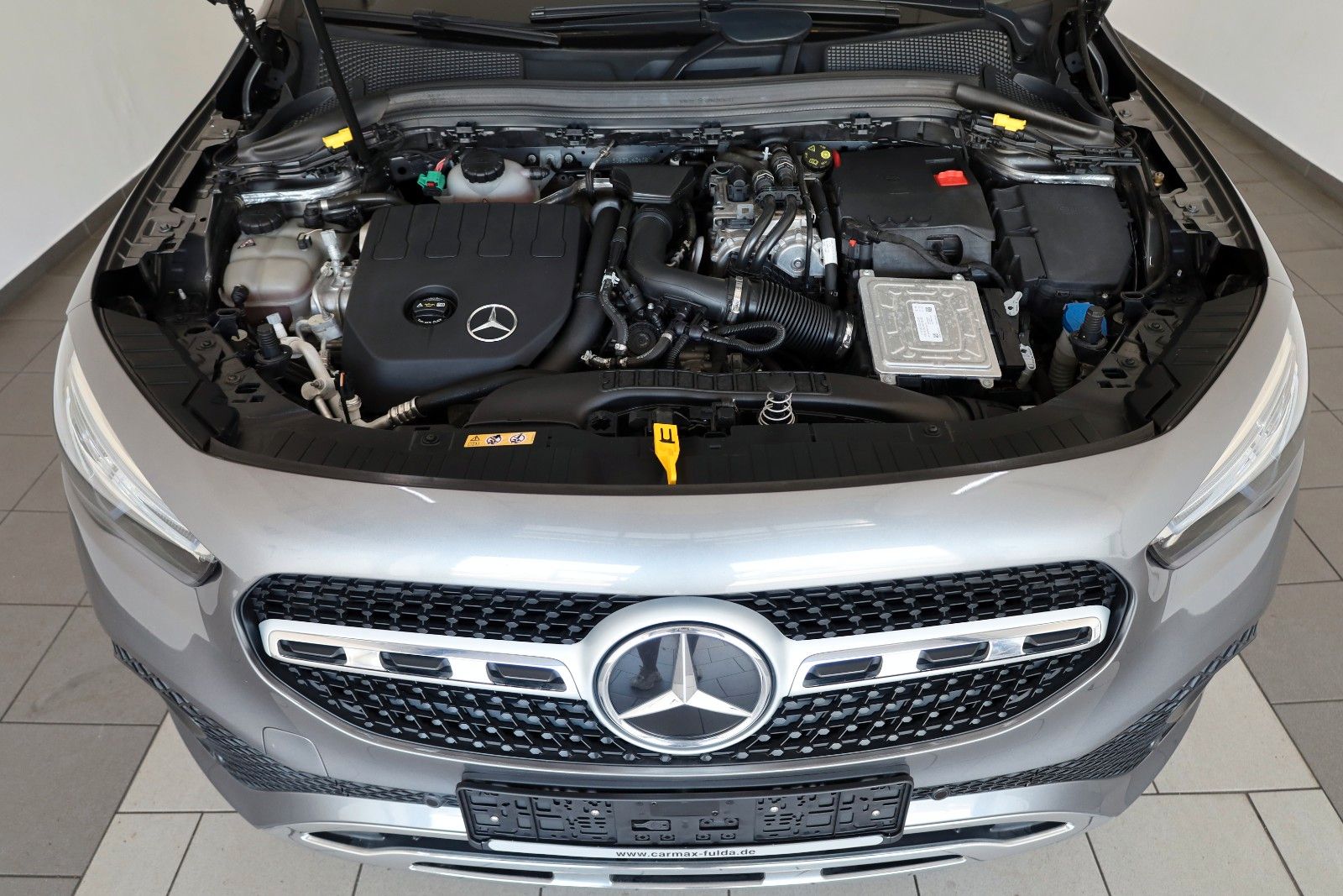 Fahrzeugabbildung Mercedes-Benz GLA 250 e Progressive,Navi,LED,SH,Kamera,Panoram