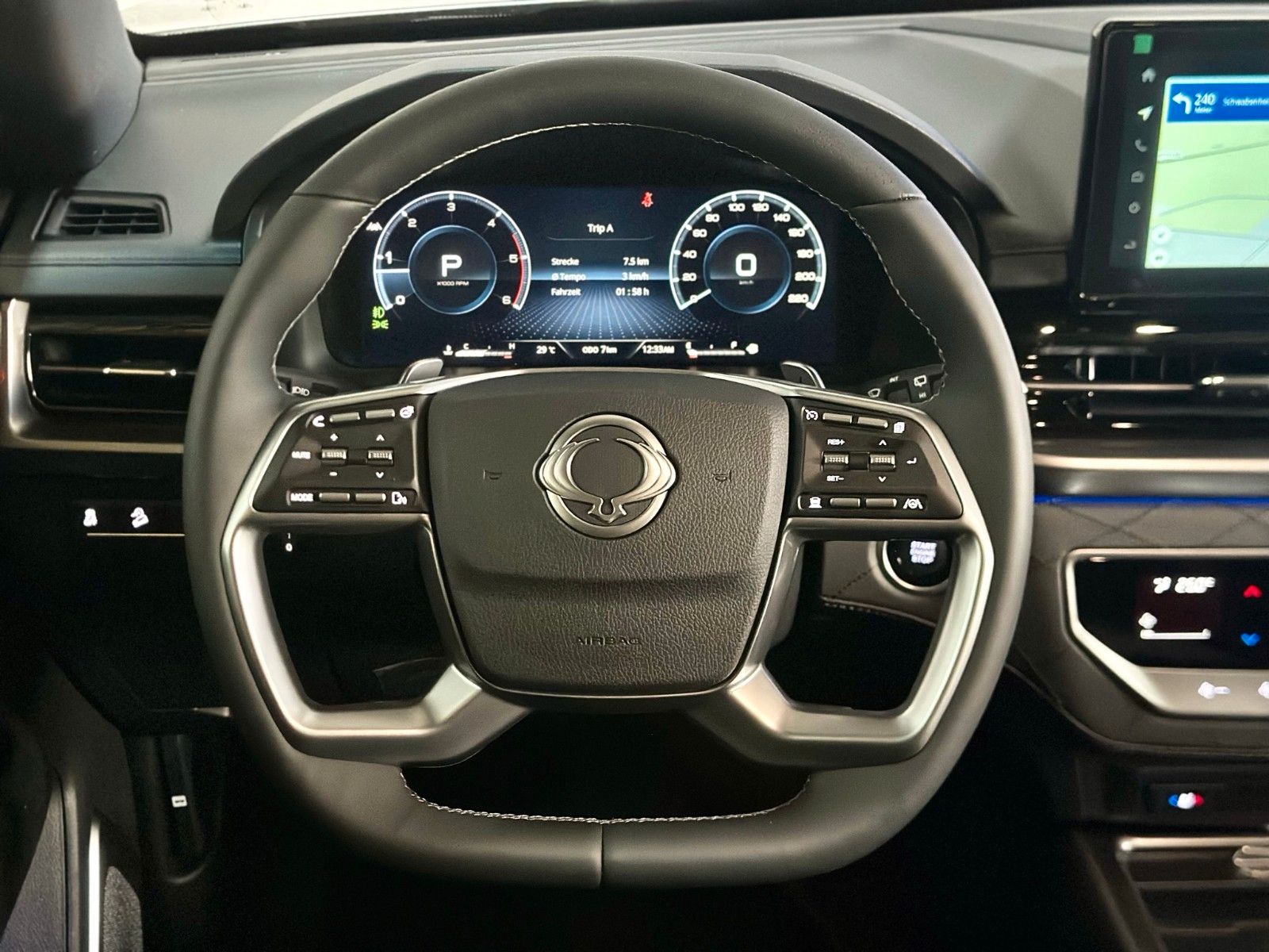 Fahrzeugabbildung Ssangyong REXTON Sapphire 8AT*MY23*Dyn.Blinker*ACC*360°*