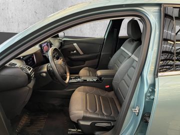 Citroën C4 Shine PT 130 EAT8 Navi+HUD+RFK+Carplay+LM