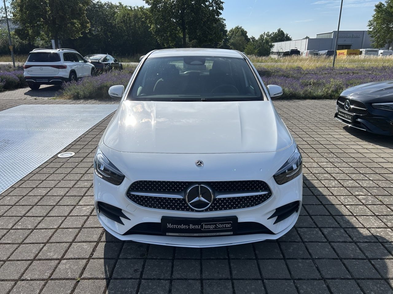 Mercedes-Benz B 200 AMG+AMBIENTE+KAM+LED+PERF AGA+Keyl+NAVI imagem 3
