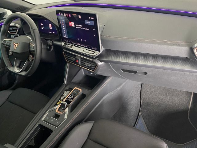 CUPRA Leon Sportstourer 1.5 eTSI DSG KAMERA