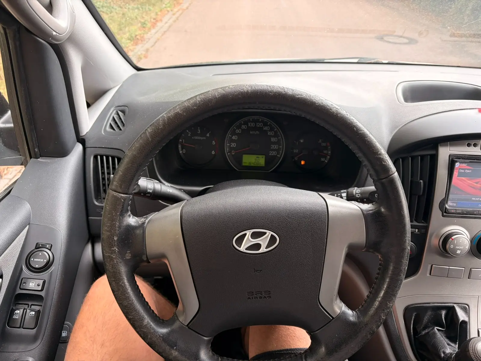 Hyundai H-1 8-Sitze/Klima/AHK!