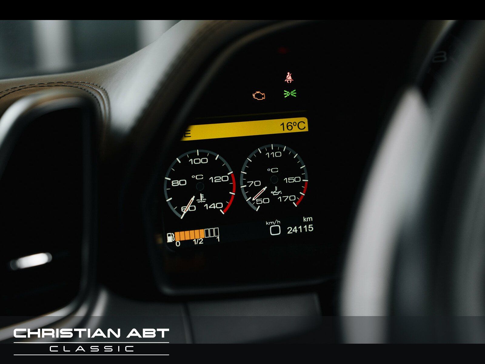Fahrzeugabbildung Ferrari 458 Spider Lift Daytona Carbon Power15