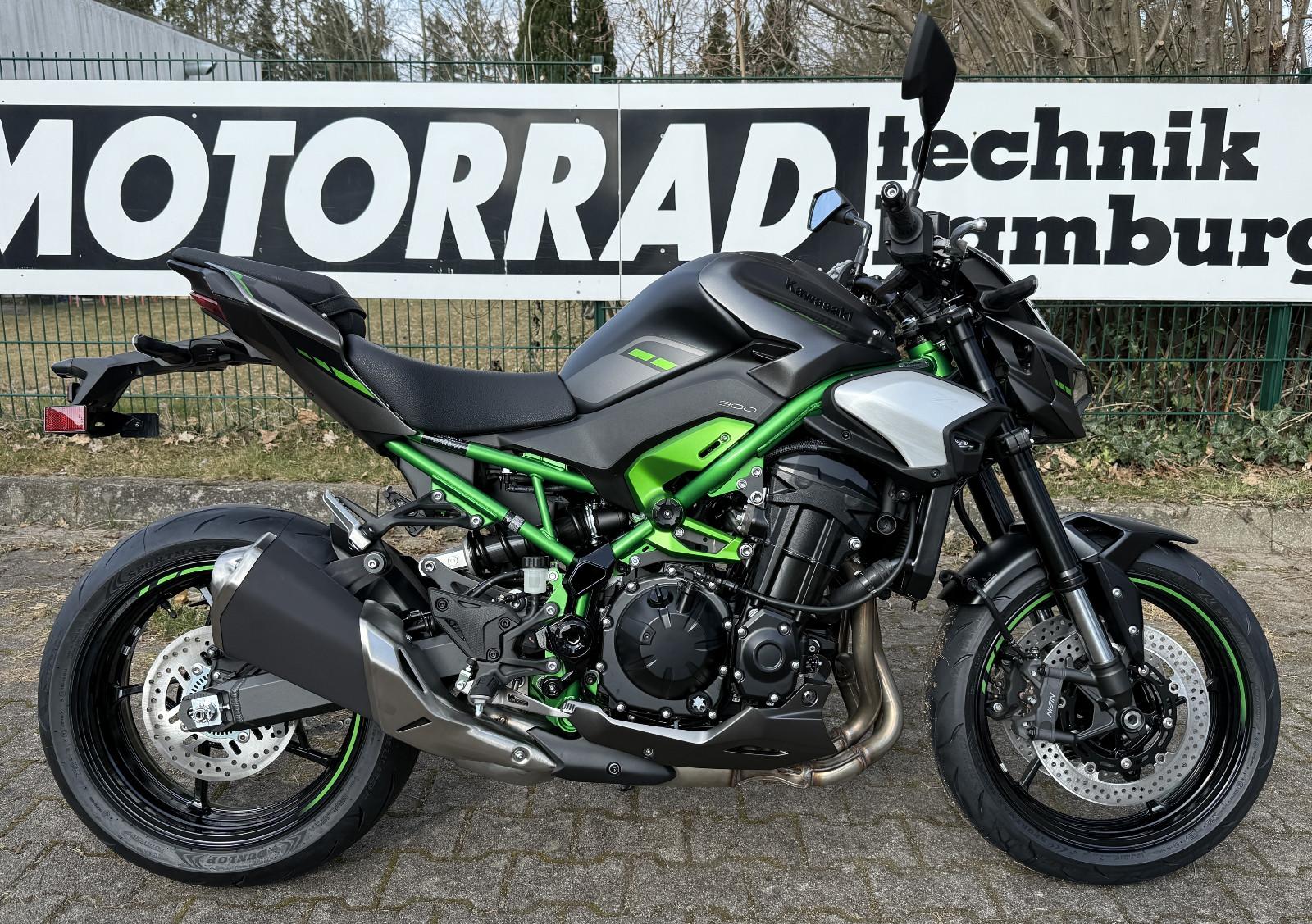 Kawasaki Z900 Mod.2025 + 2026 SOFORT !