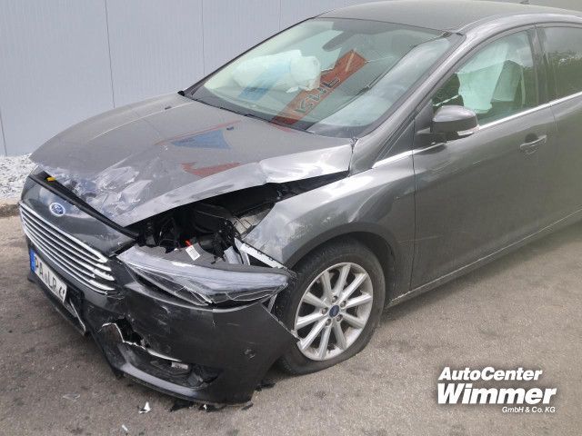 FORD Focus 1.5 EcoBoost Titanium  UNFALLFAHRZEUG
