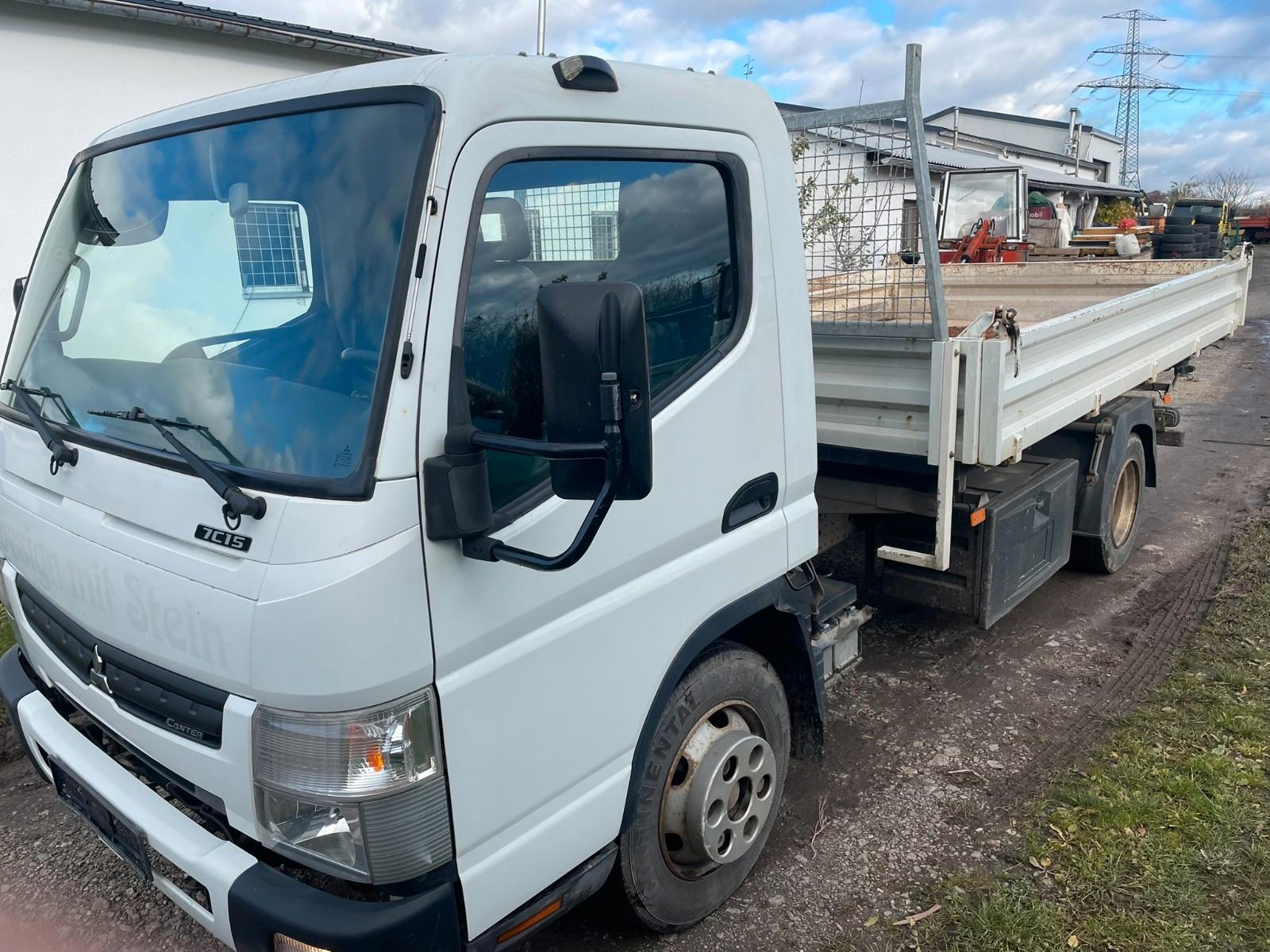 FUSO Canter 75