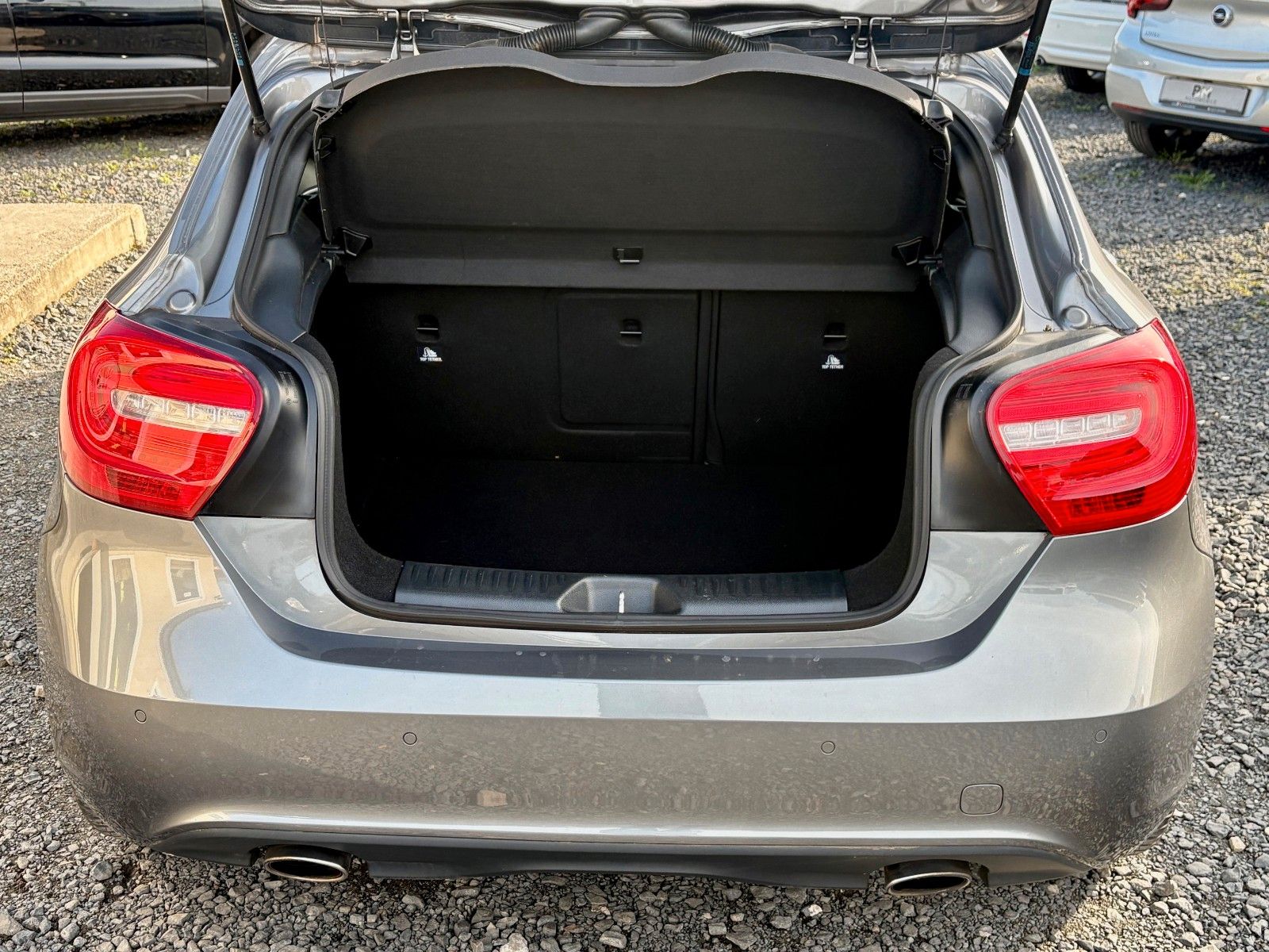 Fahrzeugabbildung Mercedes-Benz A 200 BE Xenon Leder PDC SPORTSITZE 2.HAND SHZ