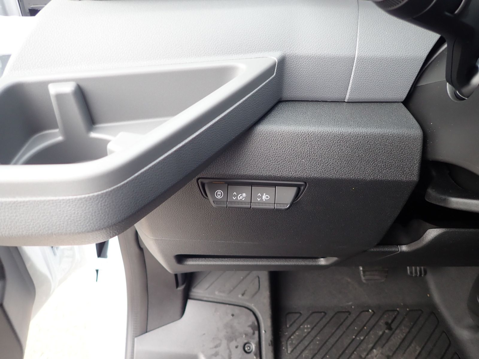 Fahrzeugabbildung Renault Master Kastenwagen FWD Kasten extra L2H2 3,5t Bl