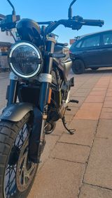 Husqvarna Svartpilen 125 Tüv Neu - HUSQVARNA BENZIN 125