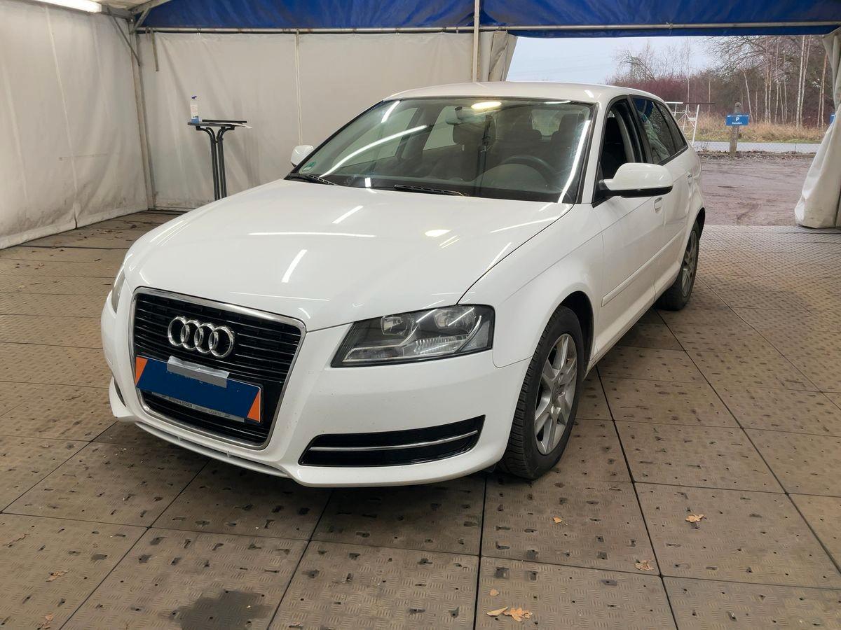 Audi A3 1.6  Attraction Sportback