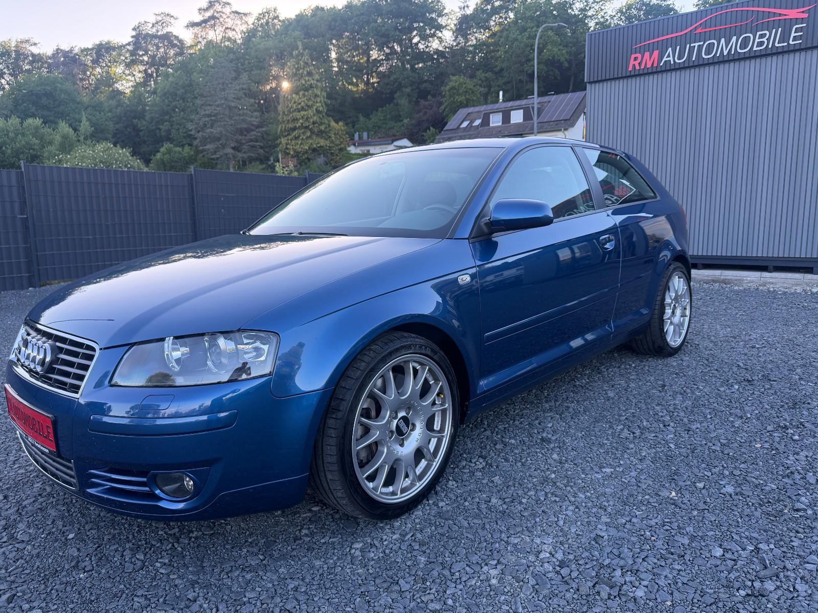 Audi A3 3.2 Ambition quattro Bi-XENON/KLIMAA