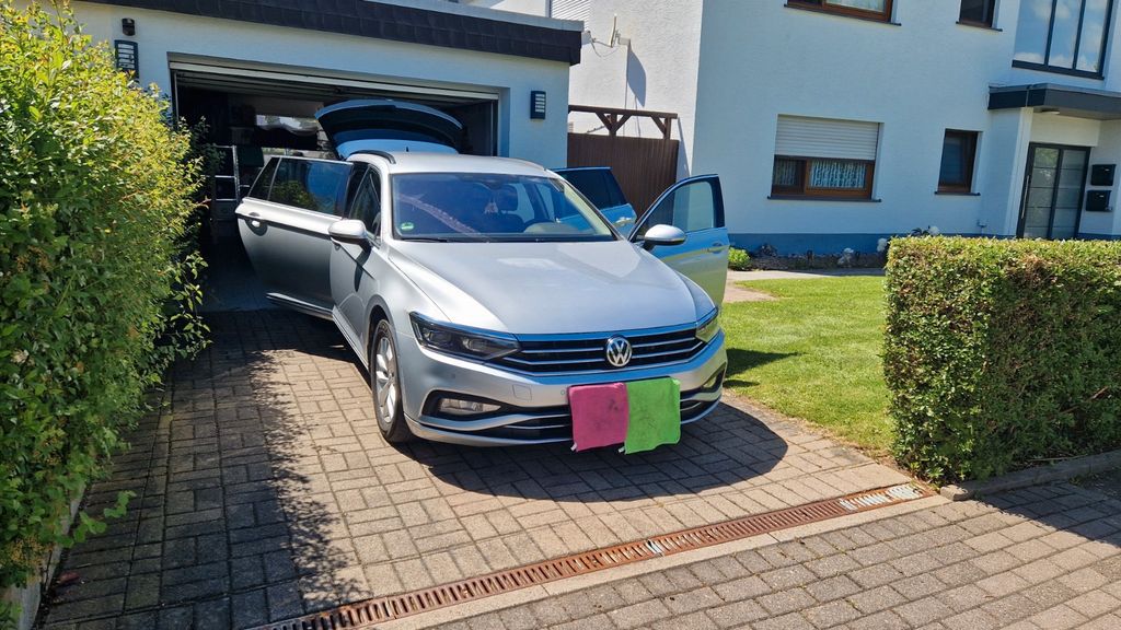 Image of Volkswagen Passat Variant