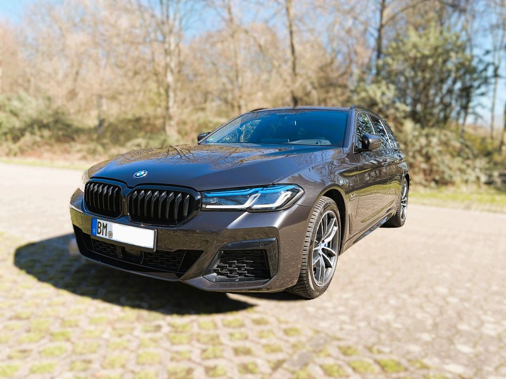 Image of BMW 530