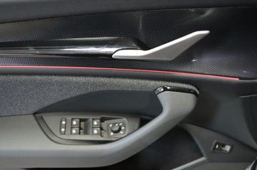 Skoda Kodiaq 1.5 TSI Selection 7-Sitze Pano AHK