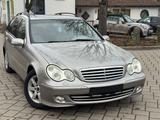 Mercedes-Benz C 220 T CDI AUTOMATIK+XENON+NAVI+HARMAN&KARDON - gebrauchte Mercedes-Benz C 220 aus dem Jahr 2004
