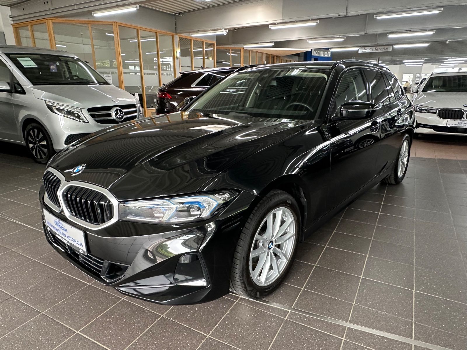 BMW 318 d Touring DA+DIS+PARK ASSISTANT+LED+HaKardon foto 5