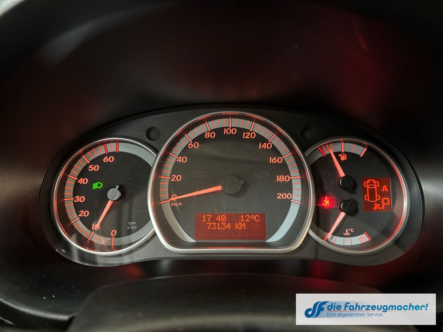 Fahrzeugabbildung Mercedes-Benz Citan 112 lang Klimaautom SHZ Temp PDC Berganfah