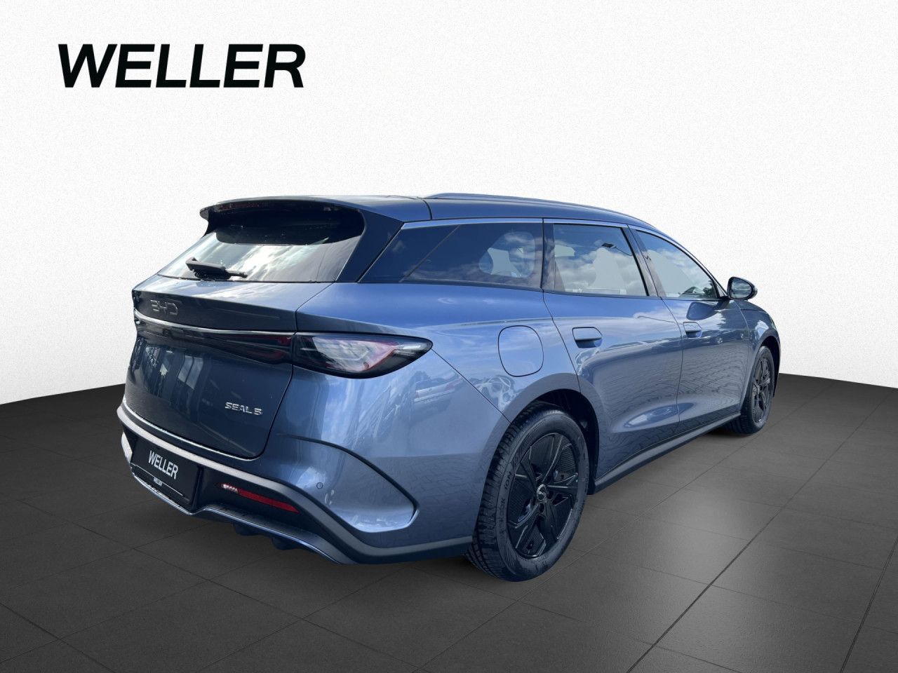 BYD SEAL