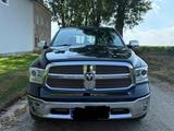 Dodge RAM 1500 Laramie V8 5.7 - Dodge RAM mit LPG-Antrieb: Geländewagen, 5.7