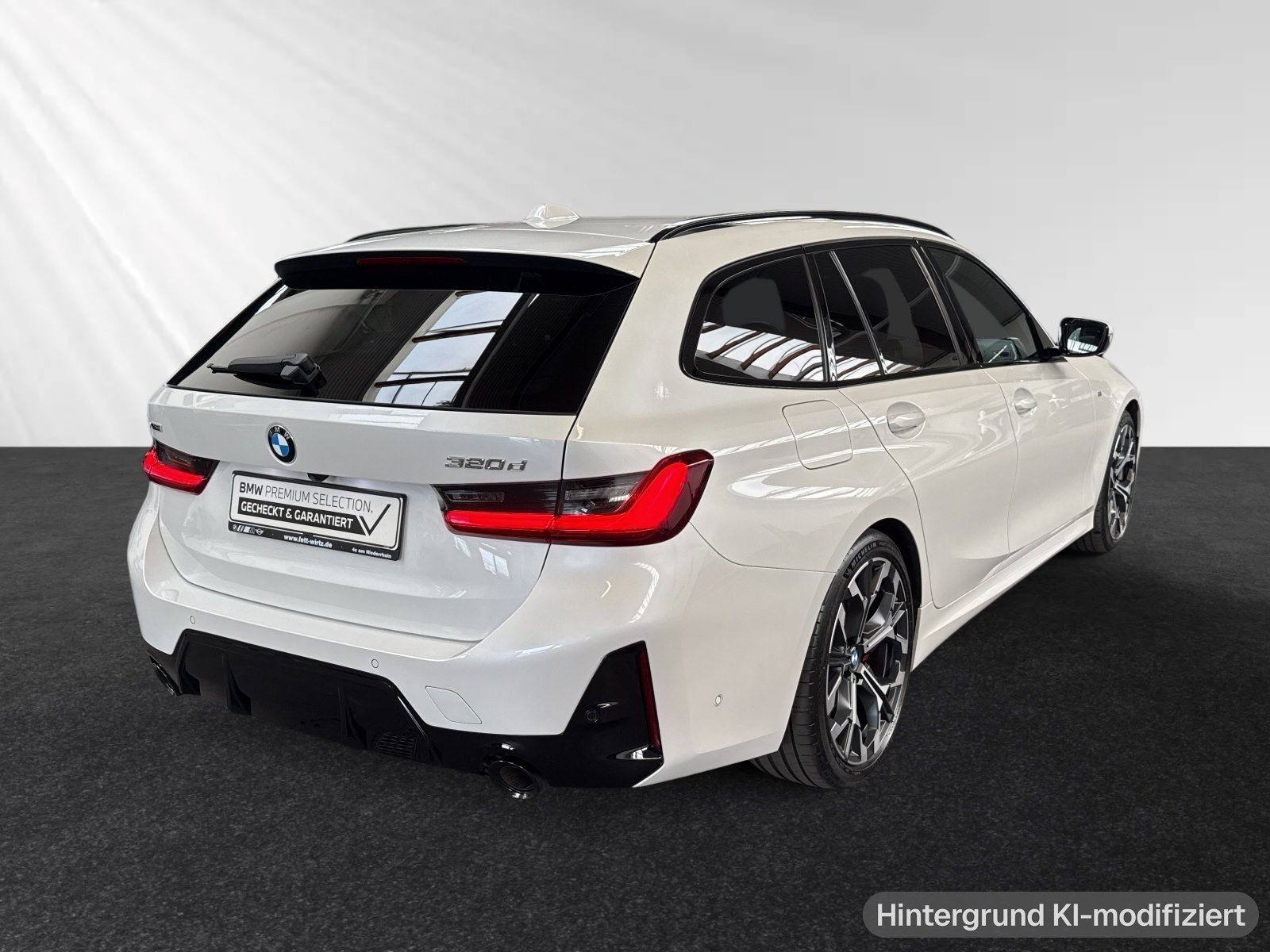 BMW 320d xDrive Touring M Sport Pro AHK Pano 19 LMR foto 3