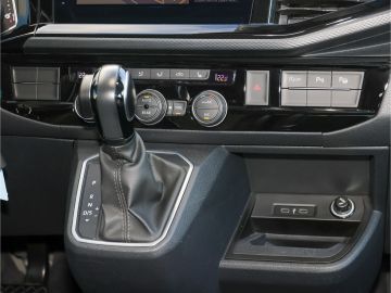 Volkswagen T6.1 Multivan Generation Six 2.0 TDI 4MOTION DSG