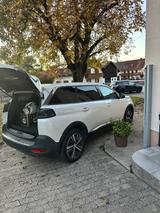 Peugeot 5008 BlueHDi 130 EAT8 Roadtrip / 7 Sitzplätze  - Peugeot 5008 von privat