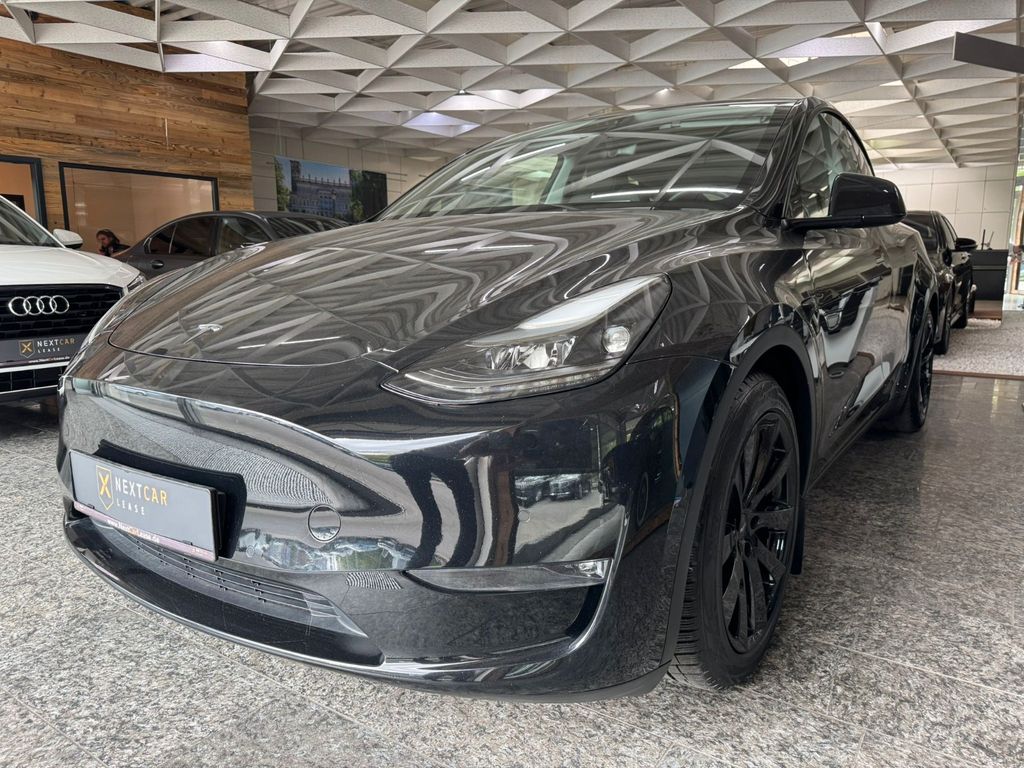 Image of Tesla Model Y