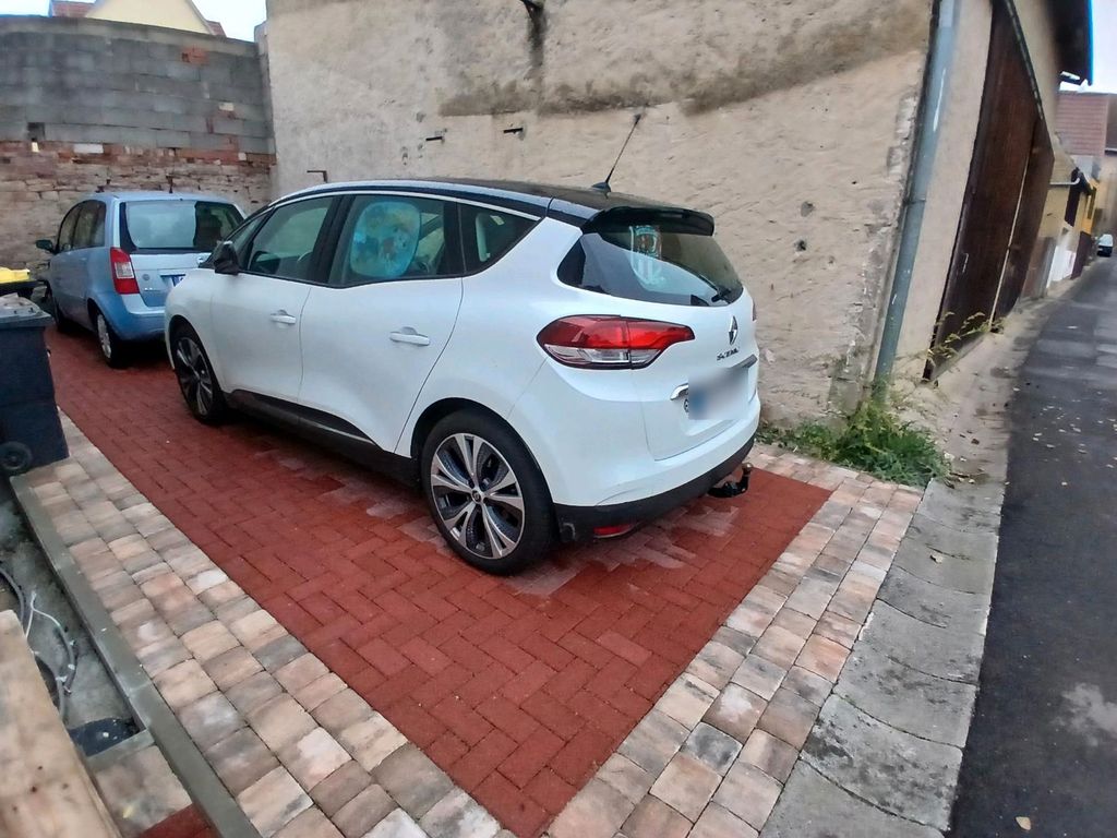 Image of Renault Scenic