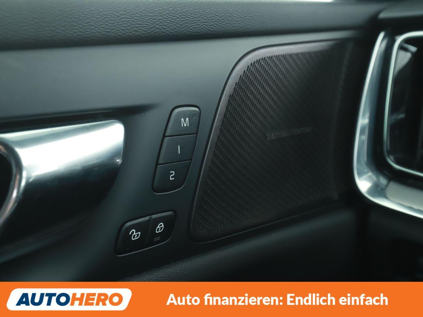 Volvo V60 2.0 T4 R-Design Aut.*NAVI*ACC*360CAM*HK*SHZ*