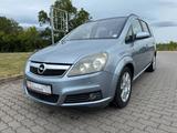 Opel Zafira B Edition - Opel Zafira in Halle