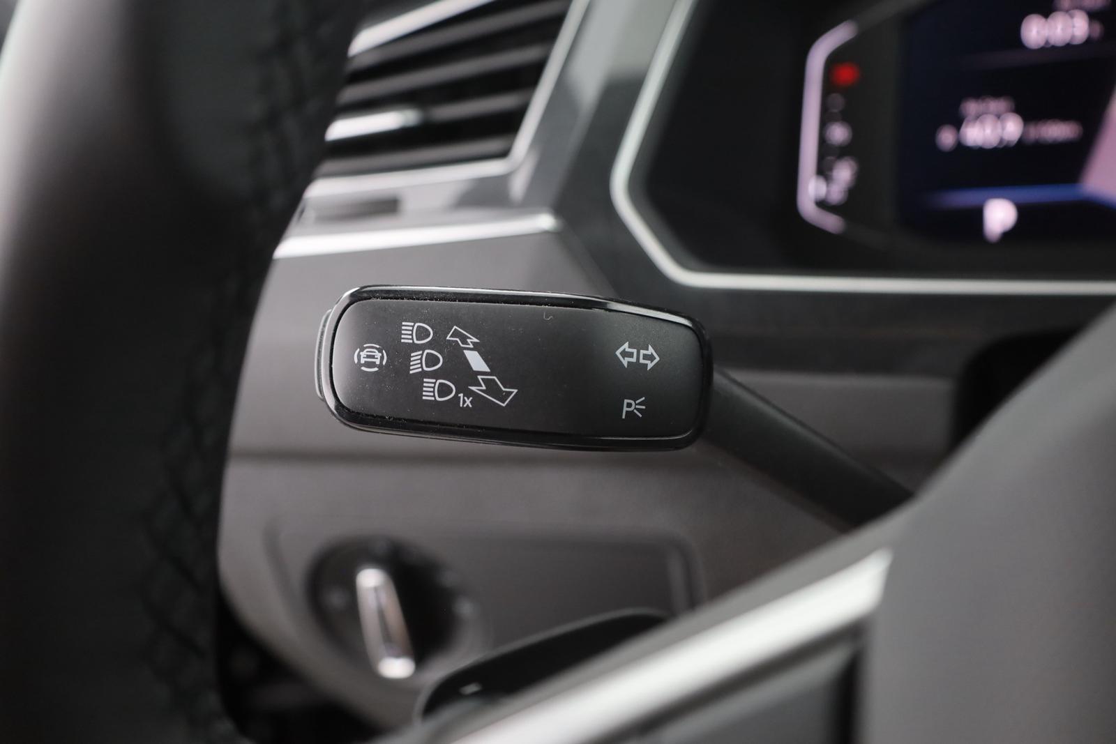 Volkswagen Tiguan 1.5 TSI DSG United LED Navi ACC DAB AHK, миниатюра 18