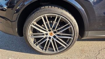 Porsche Cayenne - 12