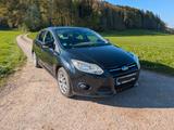 Ford Focus 1,6 Ti-VCT 77kW Trend Trend Schwarz Met. - Ford Focus aus 2011: 1.6