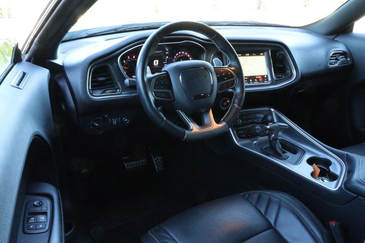 Dodge Challenger SRT HELLCAT l REDEYE 6.2 V8 l 809 PK  imagem 2