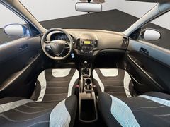 HYUNDAI i30 Edition+
