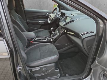 Fahrzeugabbildung Ford Kuga 1.5 Ecoboost ST-Line AHK Klima Xenon Navi