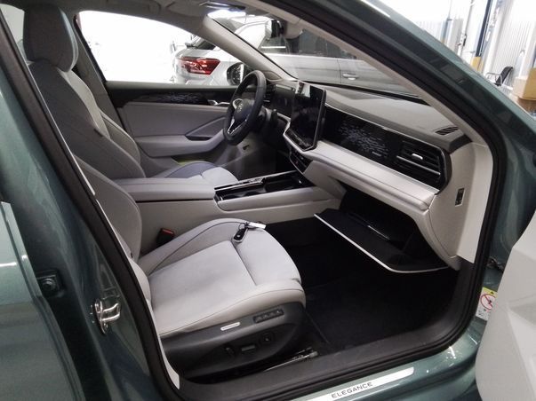 Volkswagen Passat Variant - Bild 7