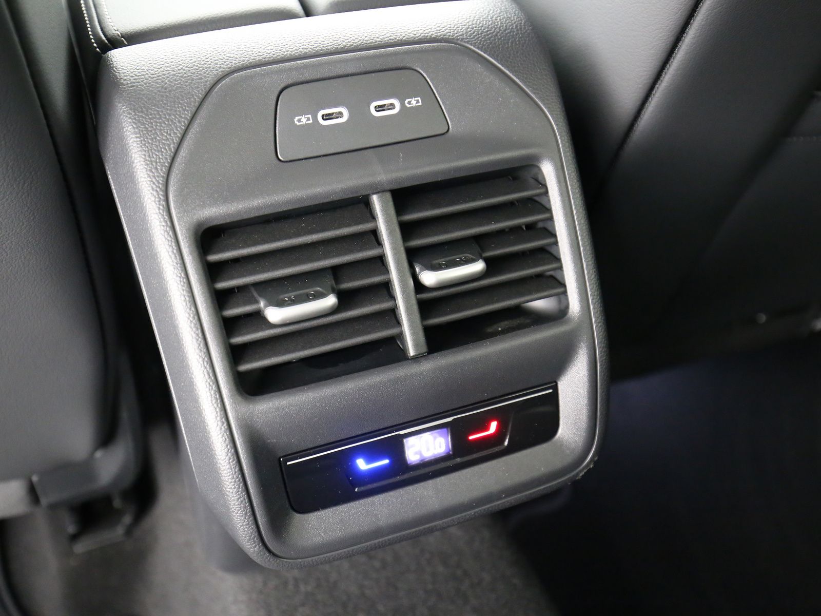 Volkswagen Passat Variant - Bild 26