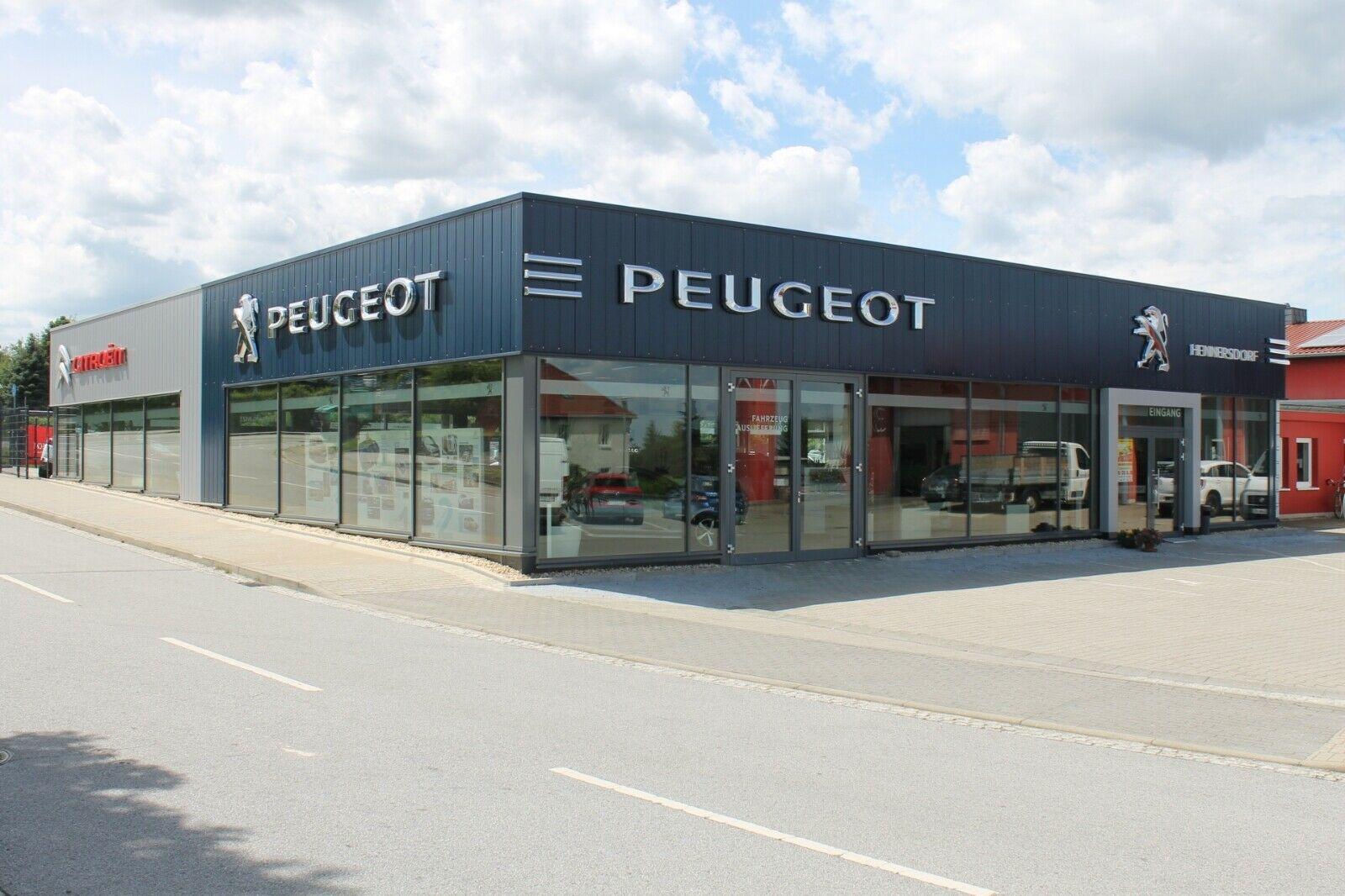 showroom-image-main
