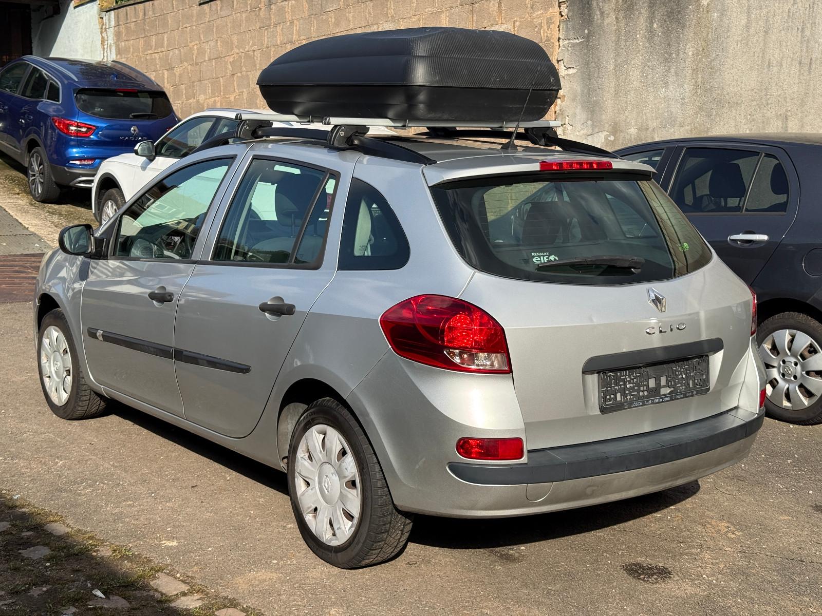 Renault Clio 2010 — photo 6