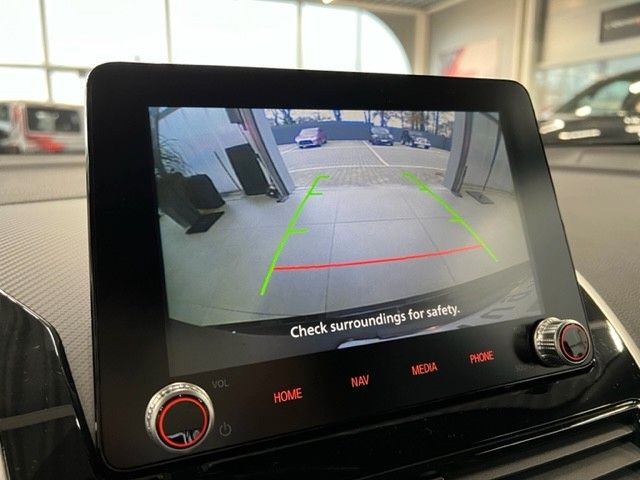 Fahrzeugabbildung Mitsubishi Eclipse Cross Plus Select Paket