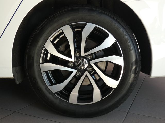 Golf Variant 1.0 TSI Active AHK NAVI