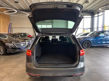 Volkswagen Passat Variant Highline BMTStart-Stopp *AHK*SHZ