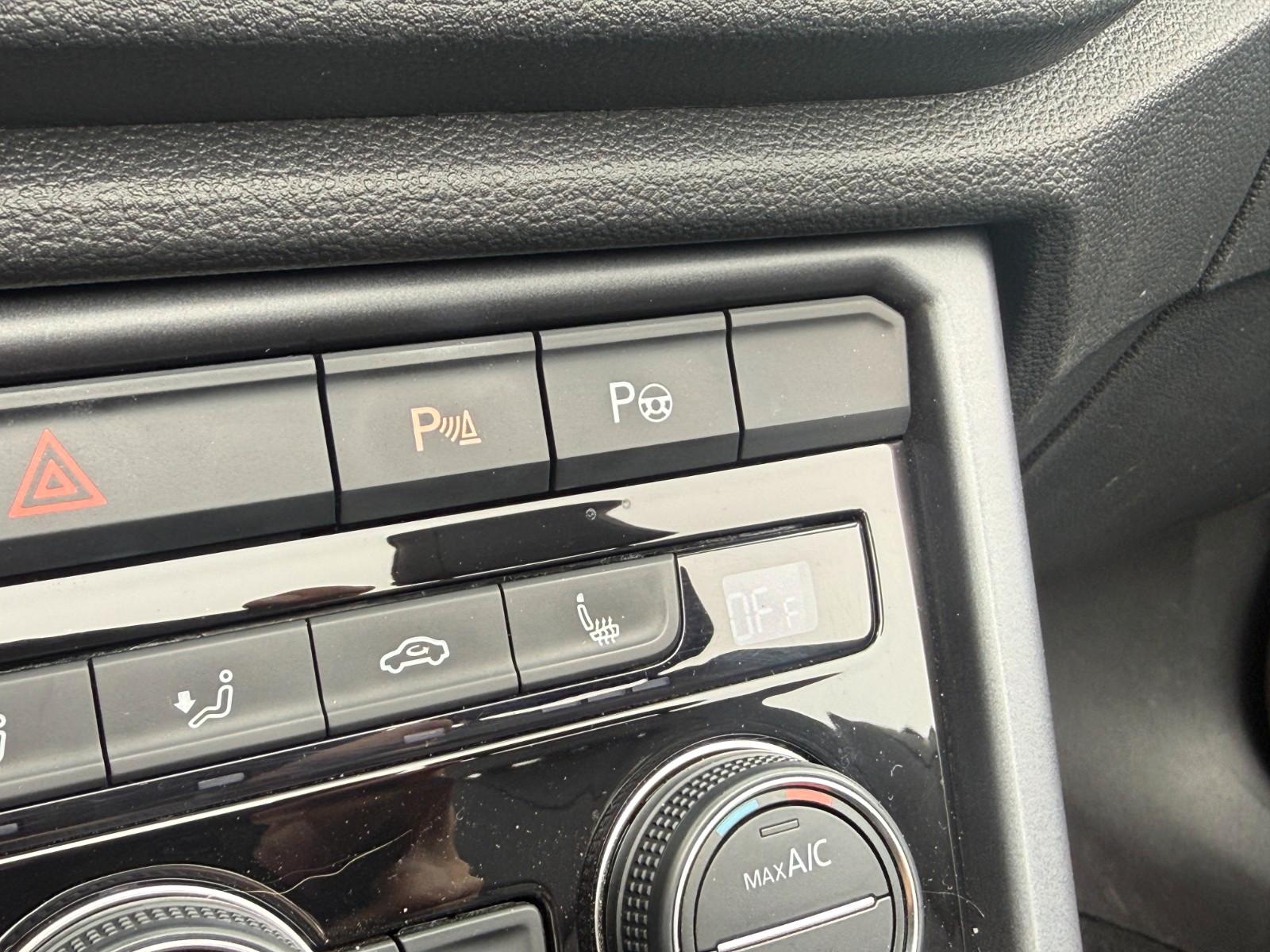 Volkswagen T-Roc Cabriolet R-Line DSG 1.5 TSI DSG LED LEDER, миниатюра 24