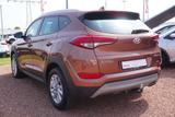 Hyundai Tucson 2.0 CRDi Aut. AWD Navi Sitzheizung AHK - Hyundai TUCSON mit Diesel-Antrieb: Geländewagen, 2.0