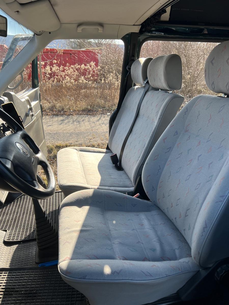 Volkswagen T4 2.5 Syncro 4x4 Transporter Hoch & Lang