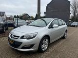 Opel Astra J Sports /2.HAND/PDC/LHZ/SHZ/TEILLEDER - Opel Astra Gebrauchtwagen in Herne