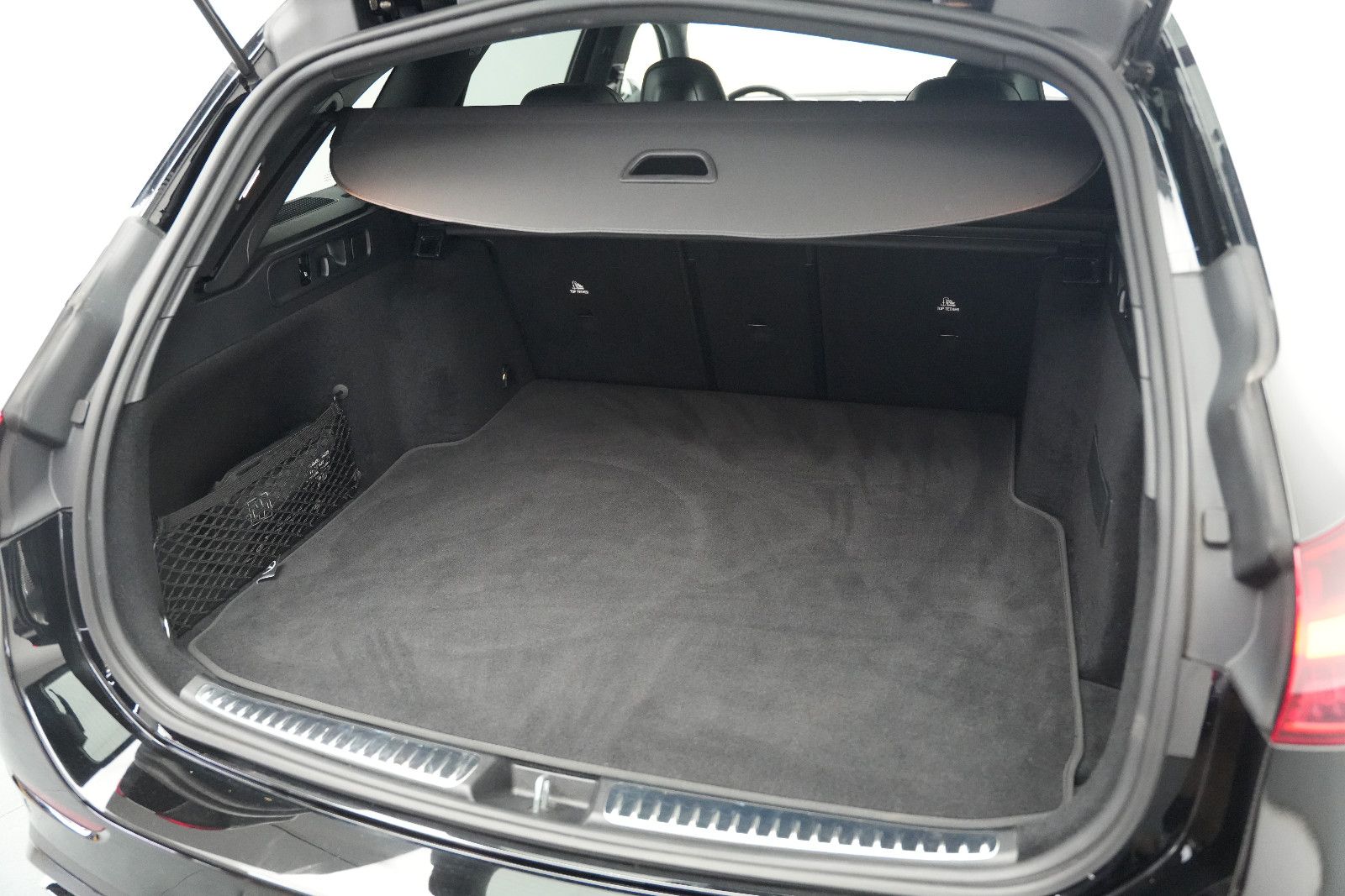 Fahrzeugabbildung Mercedes-Benz C 220d *AMG*Carbon*Ambiente*Kamera*AHK